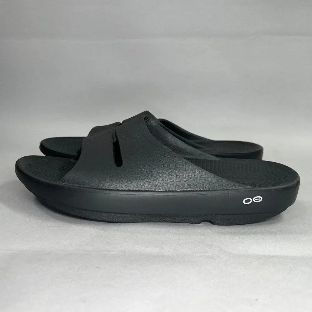 Oofos OOahh‎ Sandals Men's Size 10 Black Running Recovery Active Beach Slides